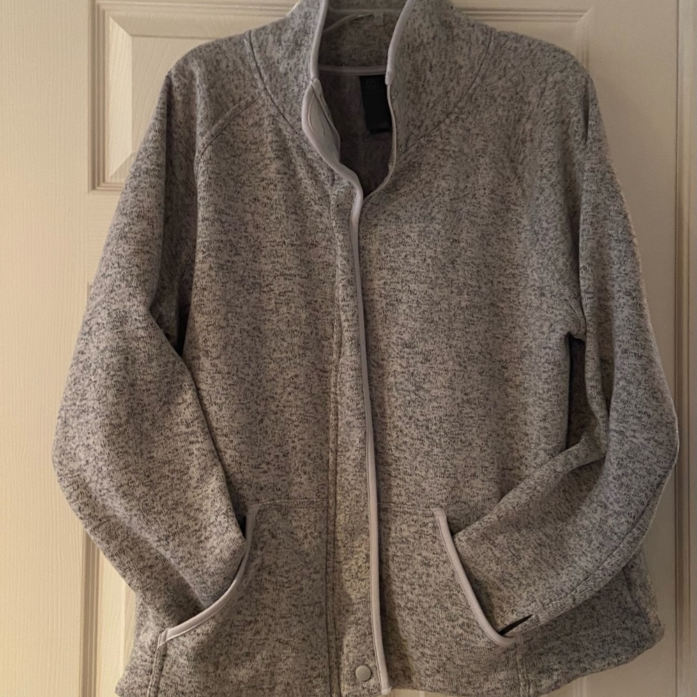 Champion Gray Utility Jacket with Full Zip and Soft Fleece Material